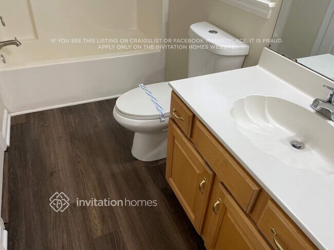 Building Photo - 212 Alnwick Ln