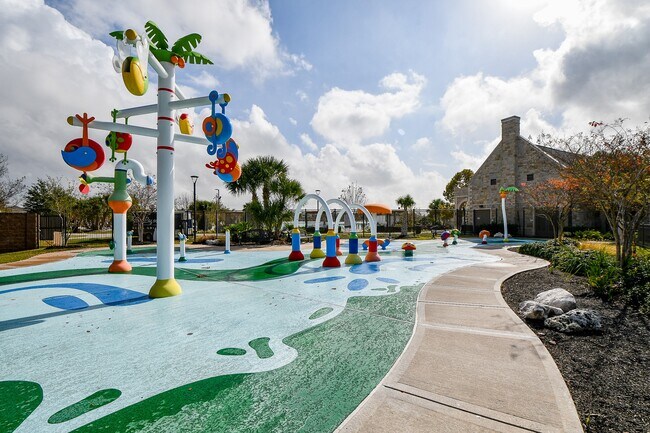 Building Photo - 15210 Ordie Run Dr