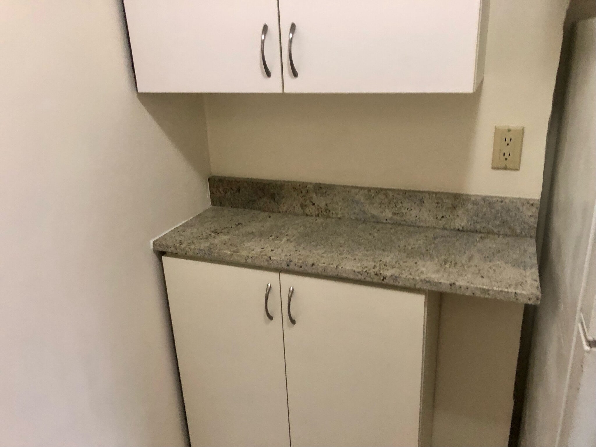 Kitchen - 1412 NE 2nd Ave