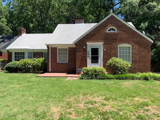 Primary Photo - 264 Patterson St