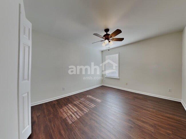 Building Photo - 5716 Keowee Way