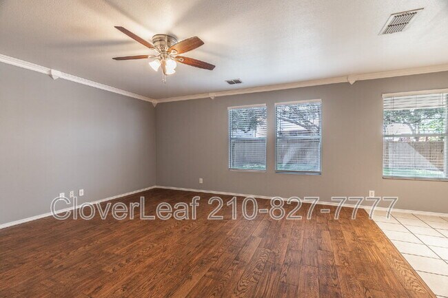 Building Photo - 5818 Sherbrooke Oak