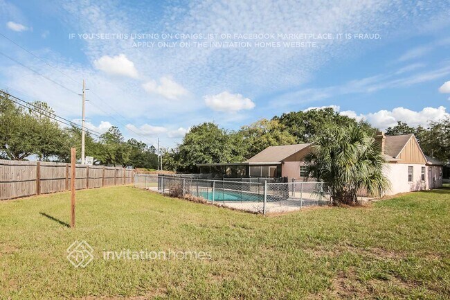 Building Photo - 821 Sunridge Point Dr