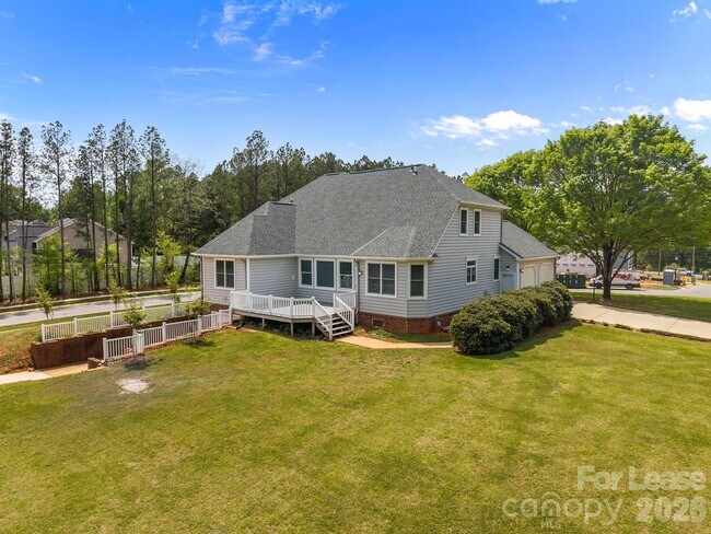 Building Photo - 5109 McCallum Mdws Dr