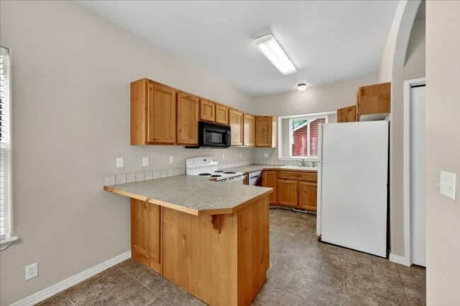 Building Photo - Boise Living at Its Best, A Stylish 3 Bed Home Near BSU, Downtown & the Greenbelt!