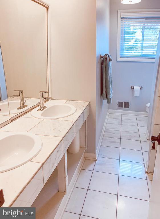 Building Photo - 3301 Garrison Farms Rd