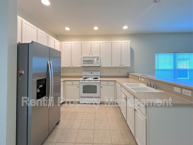 Building Photo - 9240 Gladiolus Preserve Cir