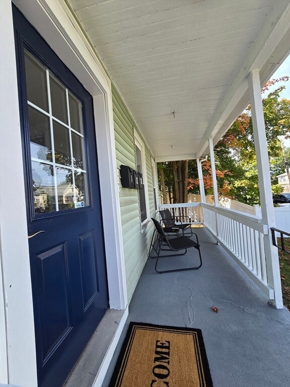 Building Photo - 365 Whiting Ave