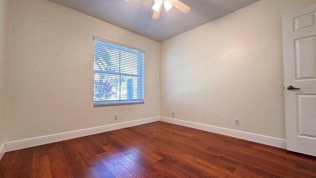 Building Photo - 19010 SW 10th St