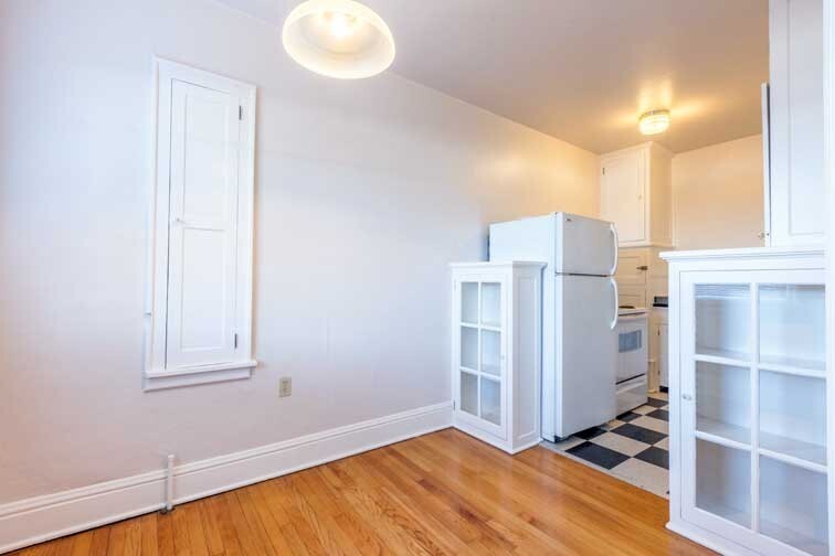Interior Photo - San Carlos Apartments