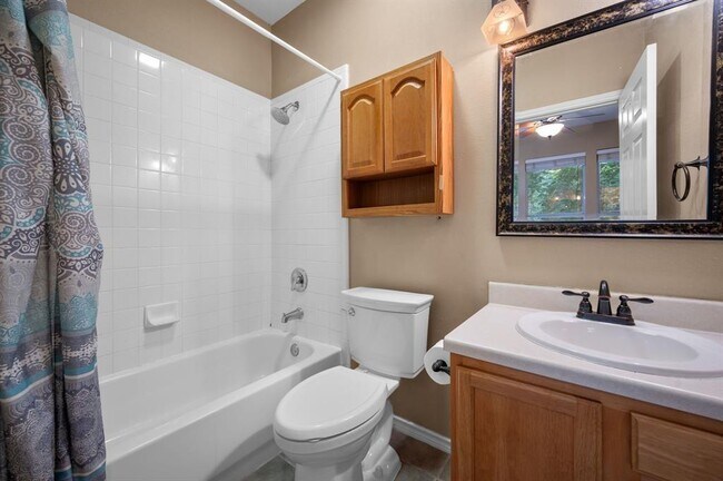 Building Photo - 5306 Beacon Dr