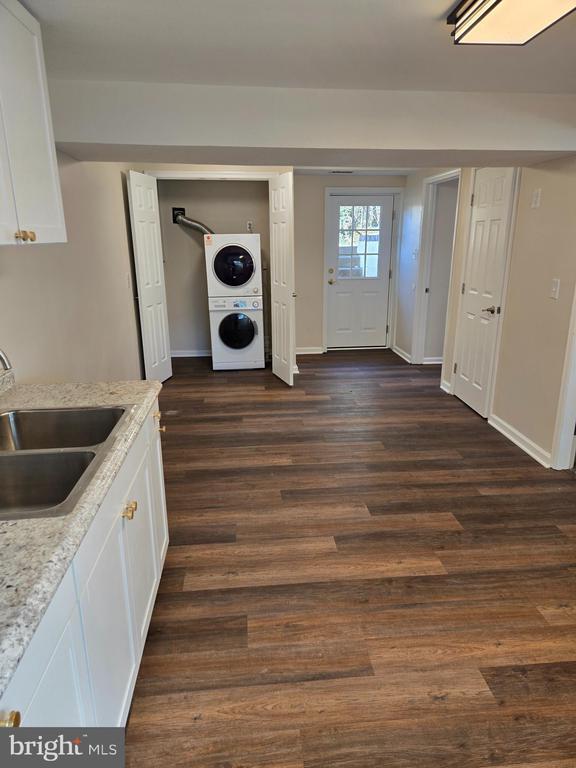 Building Photo - 341 S 26th St