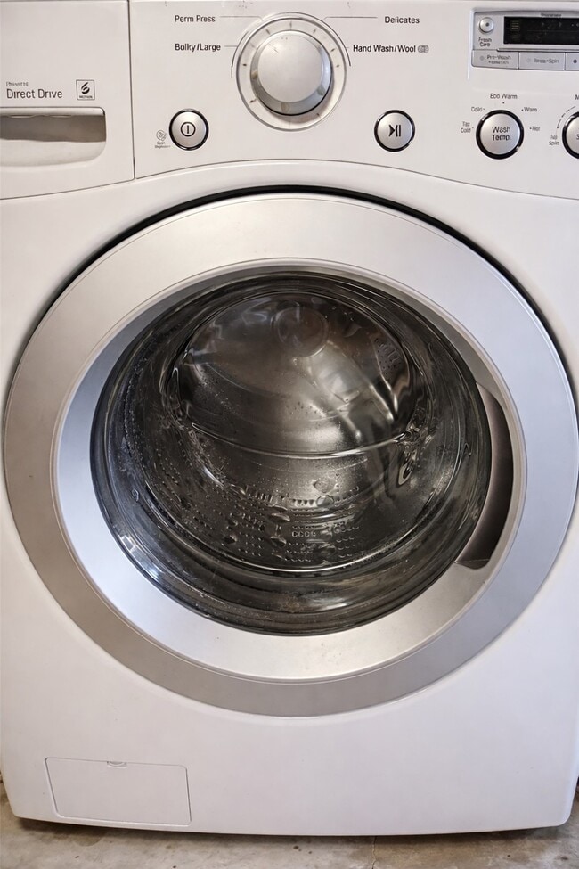 Building Photo - 1621 Wesley St