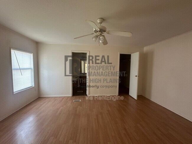 Building Photo - 8230 Upton Rd