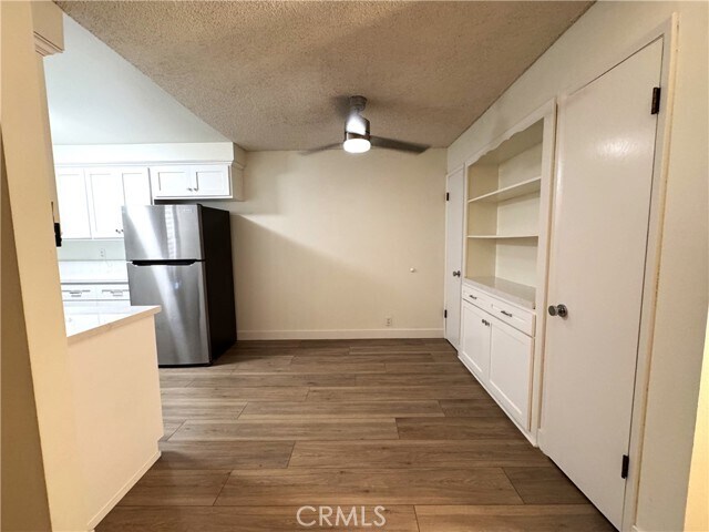 Building Photo - 2501 W Redondo Beach Blvd