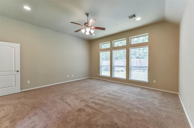 Building Photo - 248 Clementine Ct