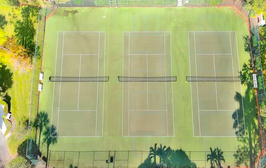 Building Photo - 1018 Woodshire Ln