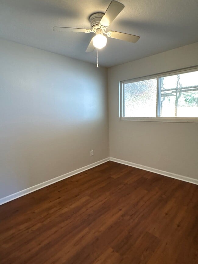 Building Photo - 8103 Joffre Dr