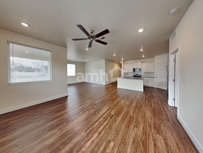 Building Photo - 5093 W White Ash Ct