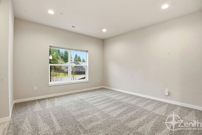 Building Photo - 18212 NE 47th Ave