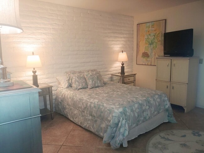 Building Photo - 69940 Los Cocos Ct