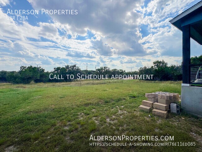 Building Photo - 2410 Golf-