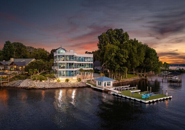 Building Photo - 8776 Harbor Cir