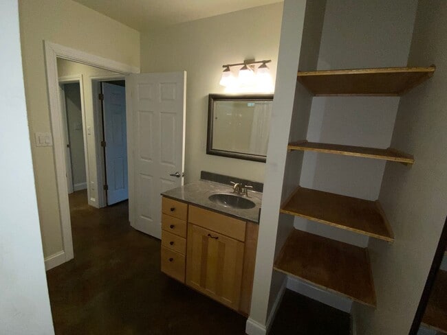 Building Photo - 125 Sun Haven Ln