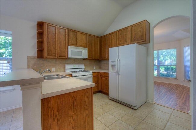Building Photo - 1632 Belvedere Pl