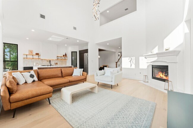 Building Photo - 1053 Bat Hawk Ct