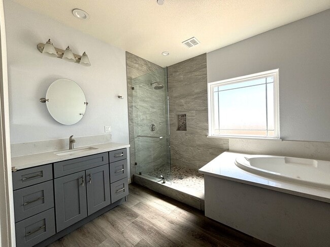 Building Photo - Beautiful Property Coming Soon!!!!