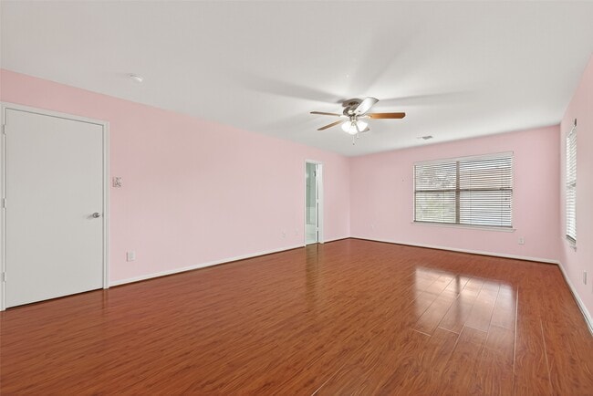 Building Photo - 8427 Brickhaven Ln