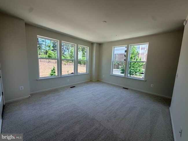 Building Photo - 2548 Neabsco Common Pl