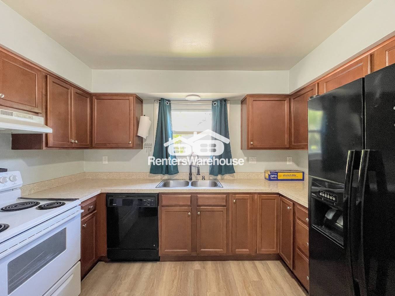 Building Photo - 5031 Clairmont Ct