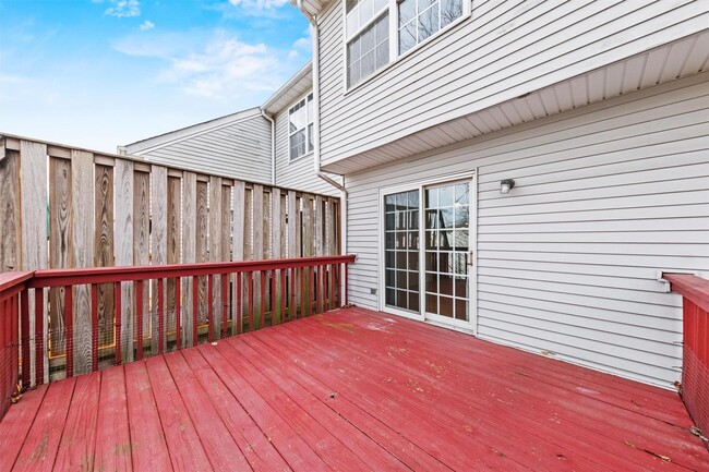 Building Photo - 4 Woodbine Dr