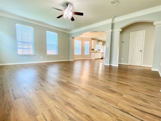Building Photo - 6315 Holly Canyon Ct