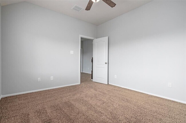 Building Photo - 25303 Hall Meadow Ln