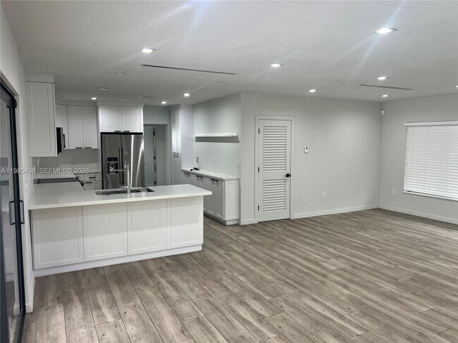 Building Photo - 7340 SW 105th Terrace