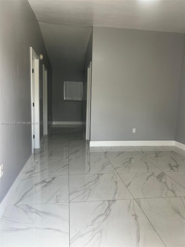 Building Photo - 2081 NW 30th St