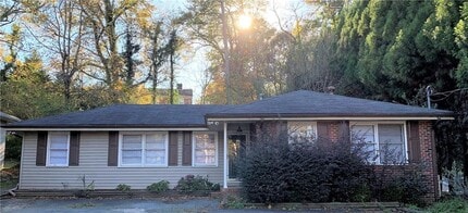 Building Photo - 317 W Wieuca Rd NE