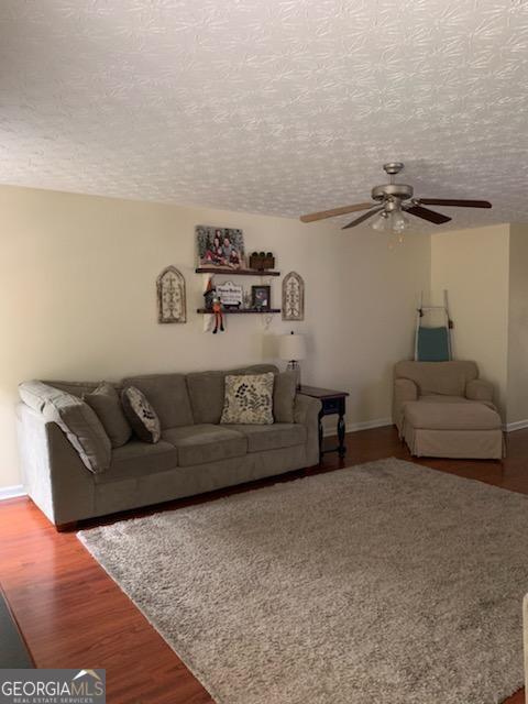 Building Photo - 66 Stony Oak Dr