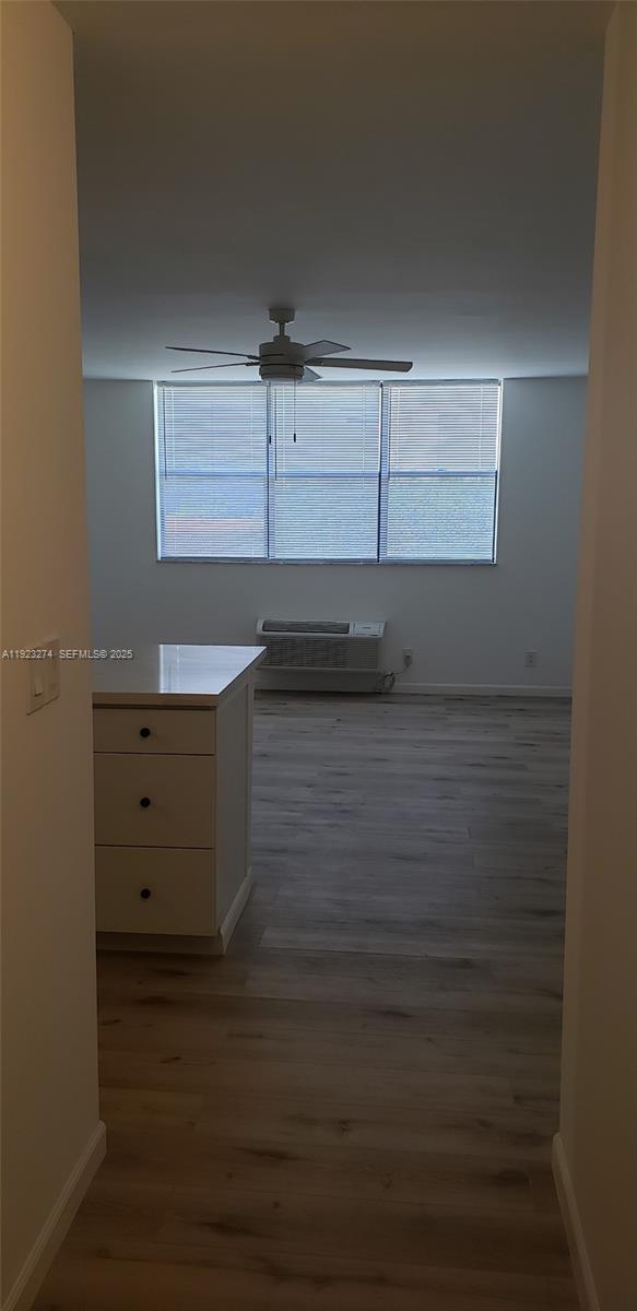 Building Photo - 2501 Riverside Dr