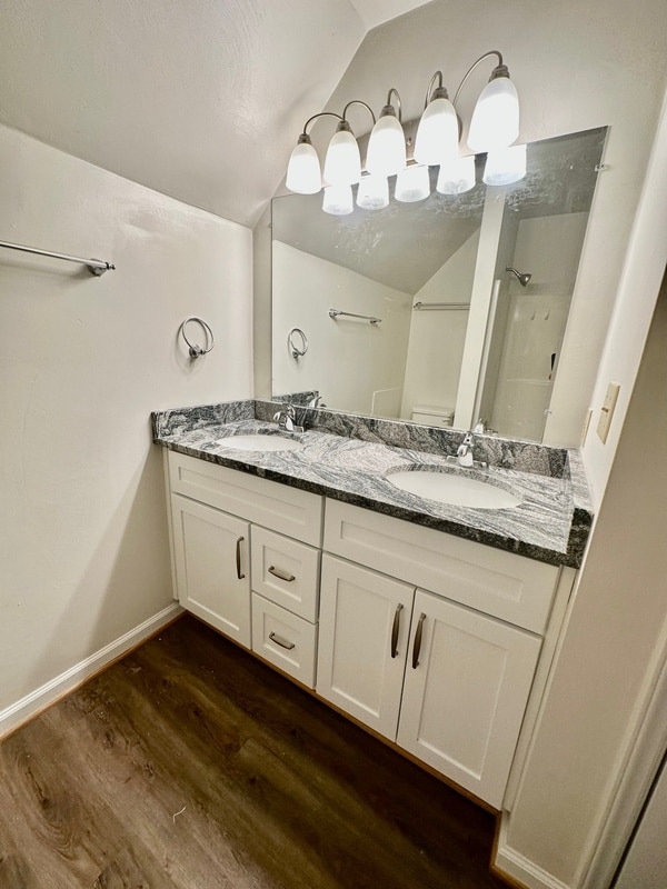 Building Photo - 1552 Terrace Rd SW