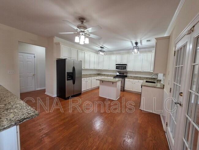 Building Photo - 1713 Paramore Pl NE