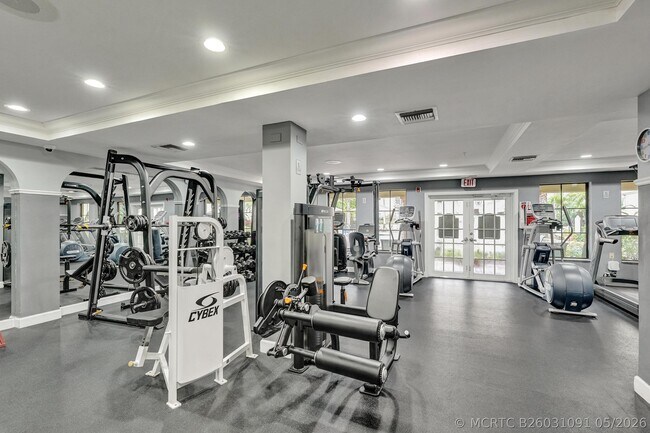 Building Photo - 651 Okeechobee Blvd