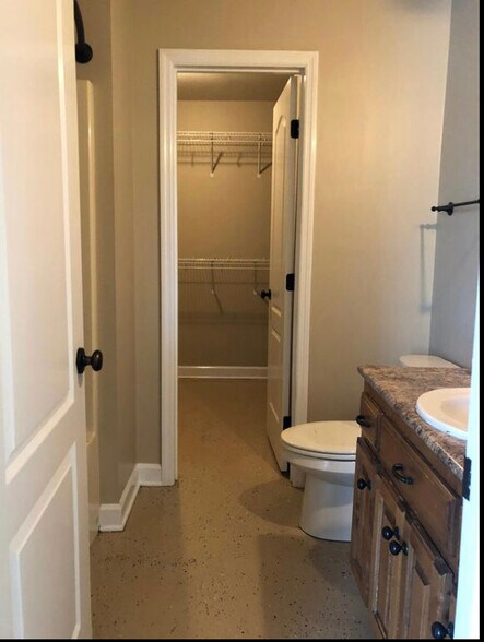 Building Photo - 12030 Pulaski Pike