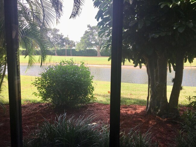 Building Photo - 7770 La Mirada Dr