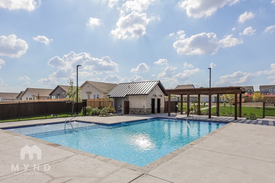 Building Photo - 10136 Dalgreen Cir