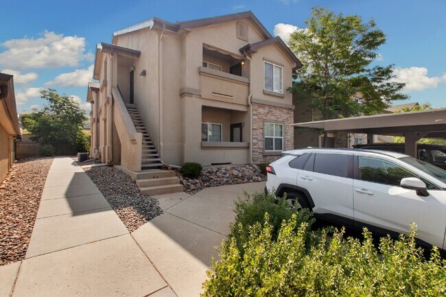 Building Photo - 7124 Ash Creek Heights