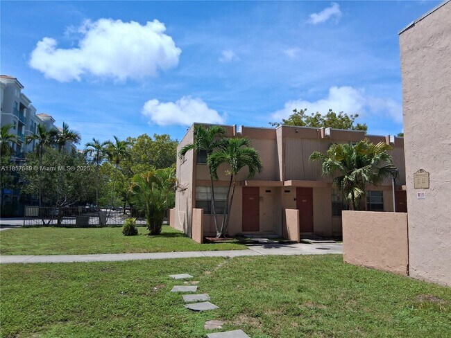 Building Photo - 6103 SW 69th St